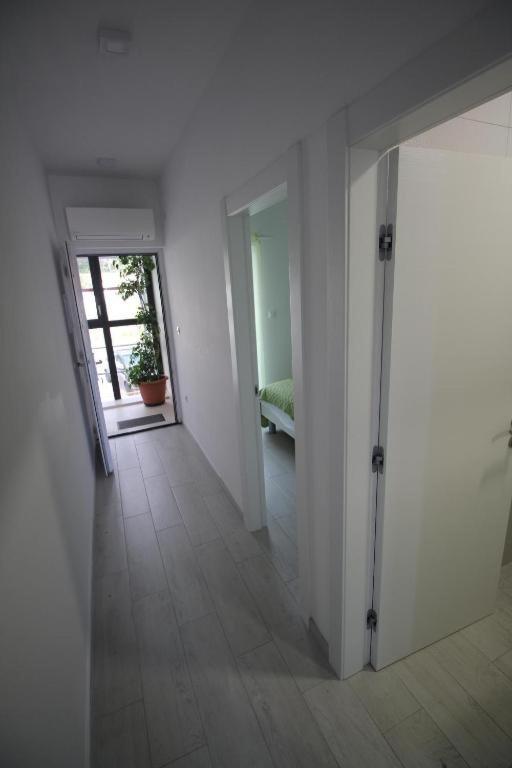Adria 2 Apartment Baska Voda