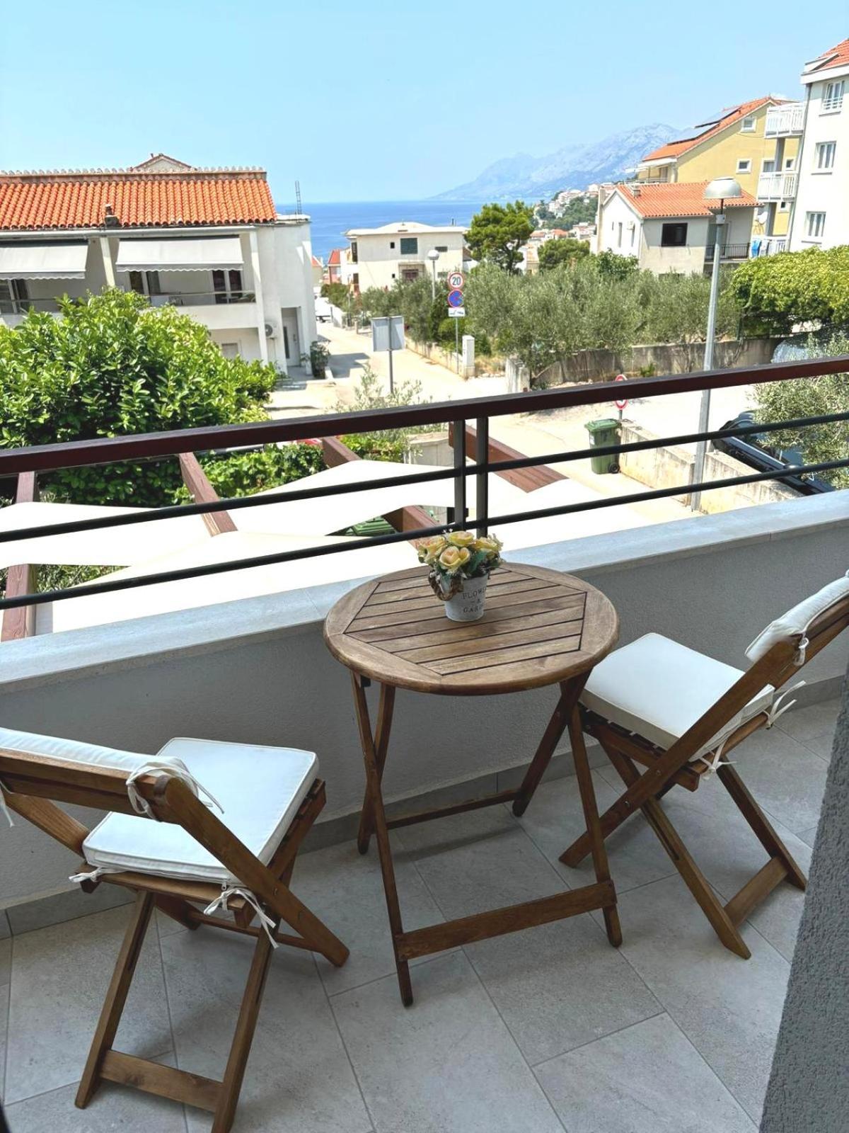 Adria 2 * Baska Voda